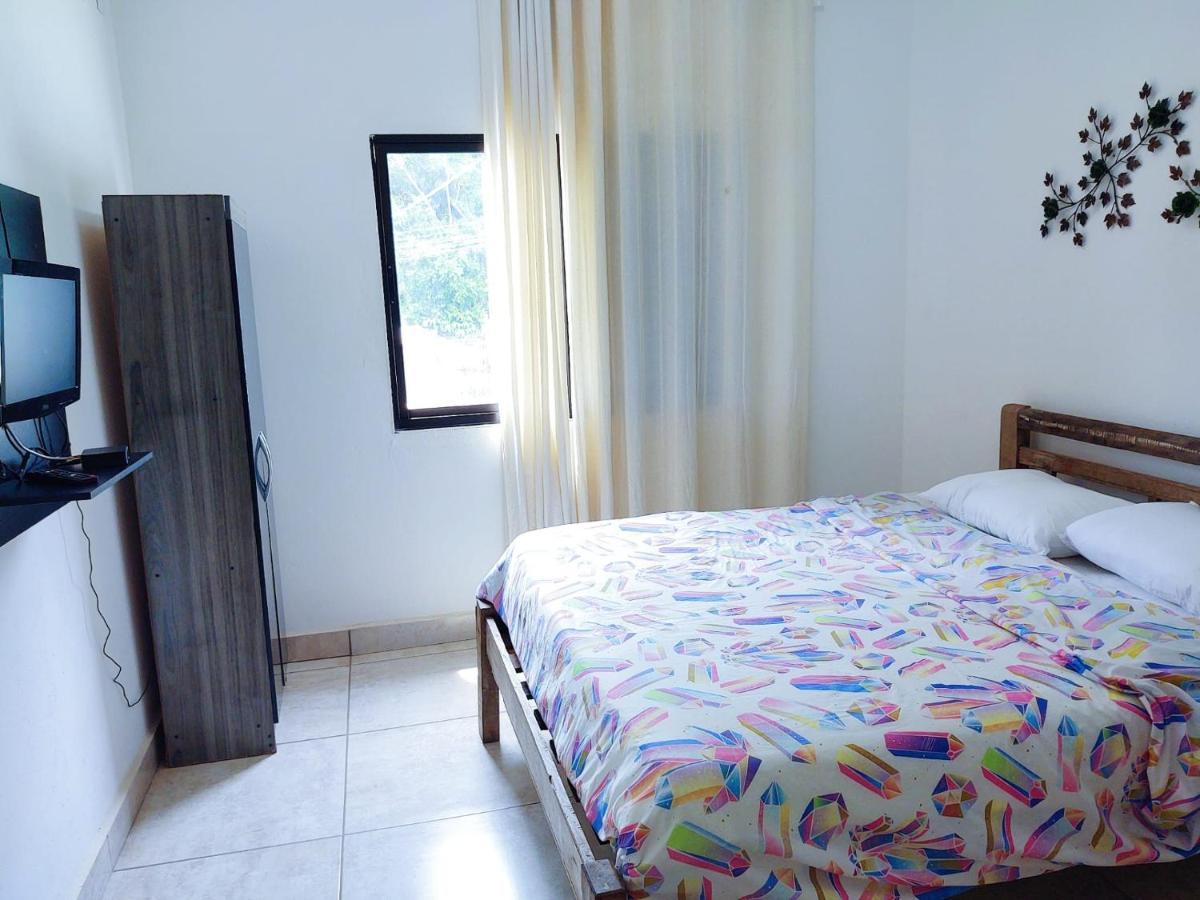 Hostel Dela 티라덴티스 외부 사진